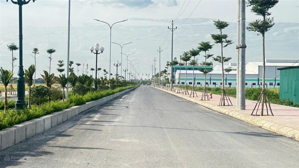 Bán đất tại cụm công nghiệp bình minh, 2,25 triệu/m2, 5000m2, hạ tầng hoàn thiện 100%