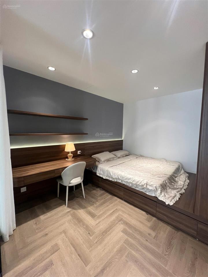 Ban quản lý gửi em bán gấp căn hộ 1pn, 2pn, 3pn, 4pn dự án royal city.  xem nhà tpkd 0387 032 ***