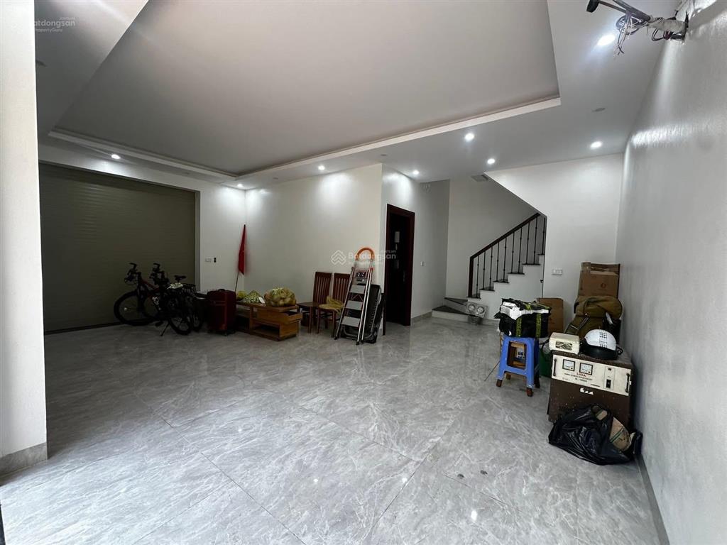 Cho thuê nhà mặt phố xã đàn, giá siêu hời 150 nghìn / m2, 700m2, đống đa, hà nội