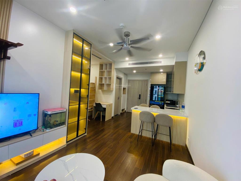 Quỹ căn cho thuê vinhomes smart city giá tốt, studio, 1pn, 2pn, 3pn full nội thất