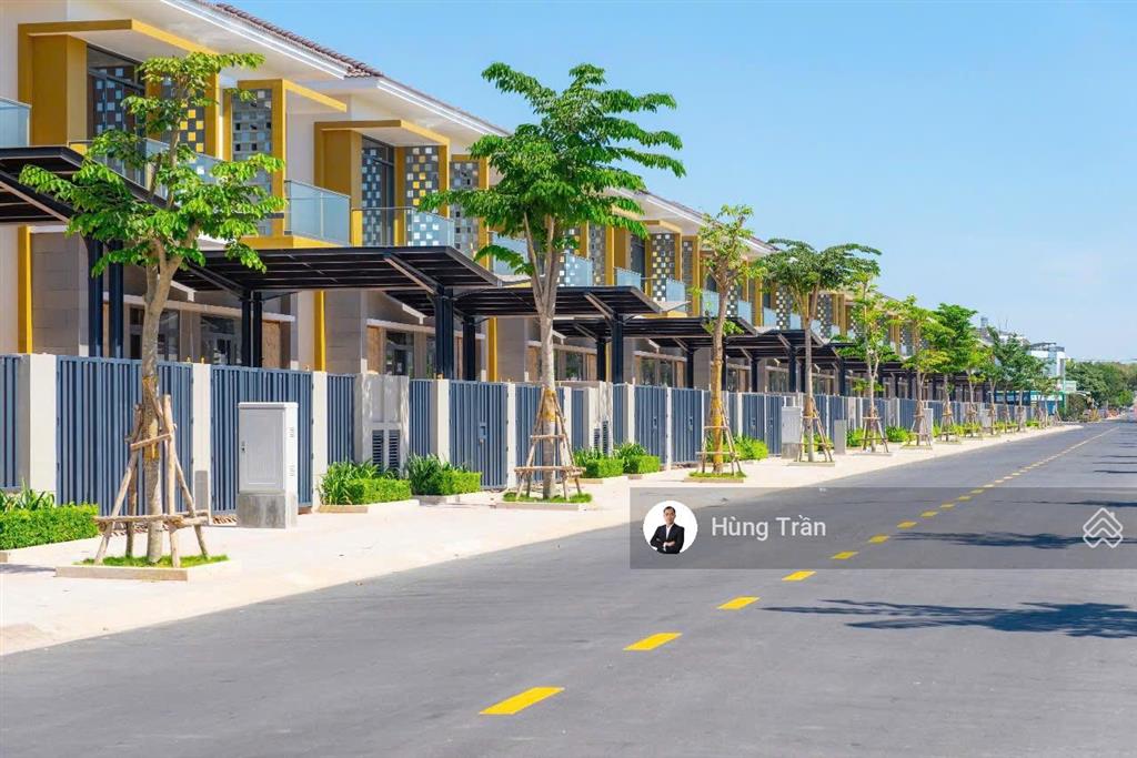 Bán biệt thự song lập sun casa central, một trong số ít 1 căn giá 4,9 tỷ ngay kcn vsip ii
