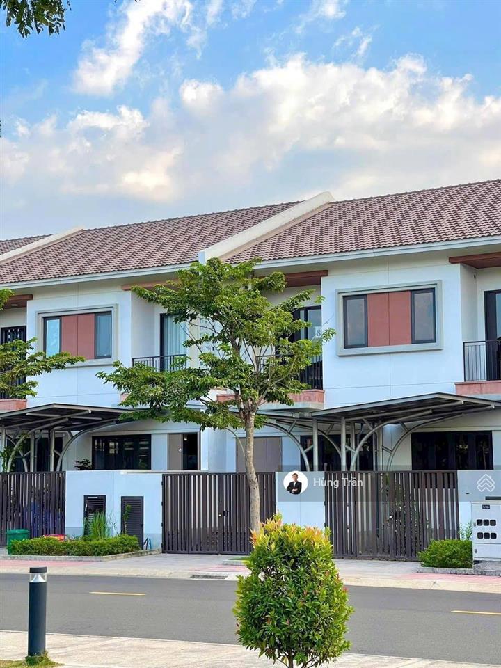 Bán ngộp nhà 2 tầng sun casa central 100m2 giá chỉ 2 tỷ 9, sổ sẵn công chứng ngay