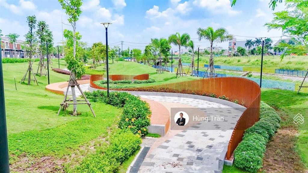 Một trong số ít 1 căn shopvilla 7x24m tại sun casa central trung tâm kcn vsip ii, dân cư hiện hữu