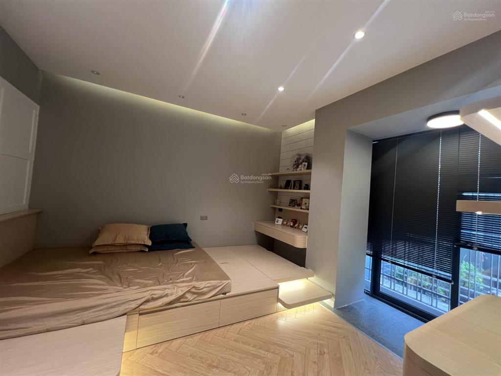 Hiếm! bán nhà phúc lợi  long biên, lô góc  oto tránh, 70m2, giá 13 tỷ
