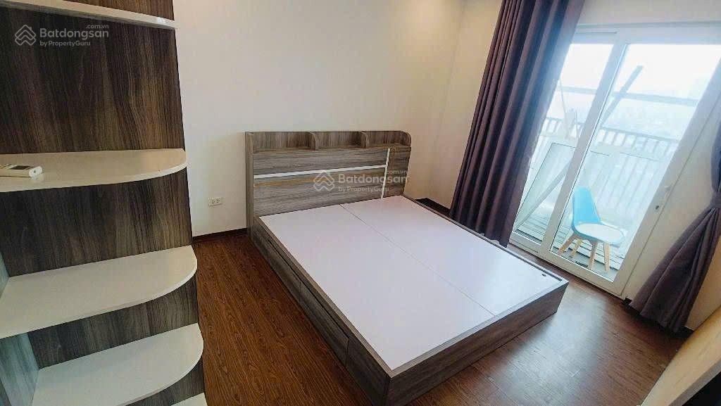 Chị em cần bán căn hộ tại chung cư ct36 xuân la  dt 99m2  3 ngủ  có nội thất  giá 10.8 tỷ!