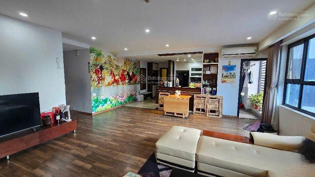 Căn 4 ngủ goldmark city 136 hồ tùng mậu dt 161m2  giá 15.x tỷ