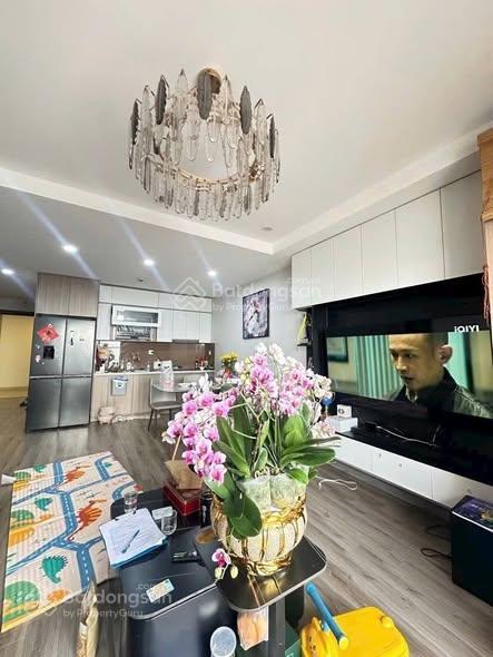 Bán gấp cc tại kosmo tây hồ 3pn, 2wc, dt 96m2, giá cực tốt chỉ 11,8 tỷ