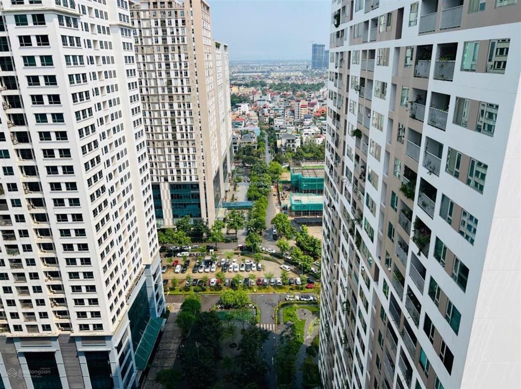 Bán căn hộ tòa n03 khu ngoại giao đoàn  dt 111m2 3 ngủ full nội thất  có slot ô tô  chỉ 12.x tỷ