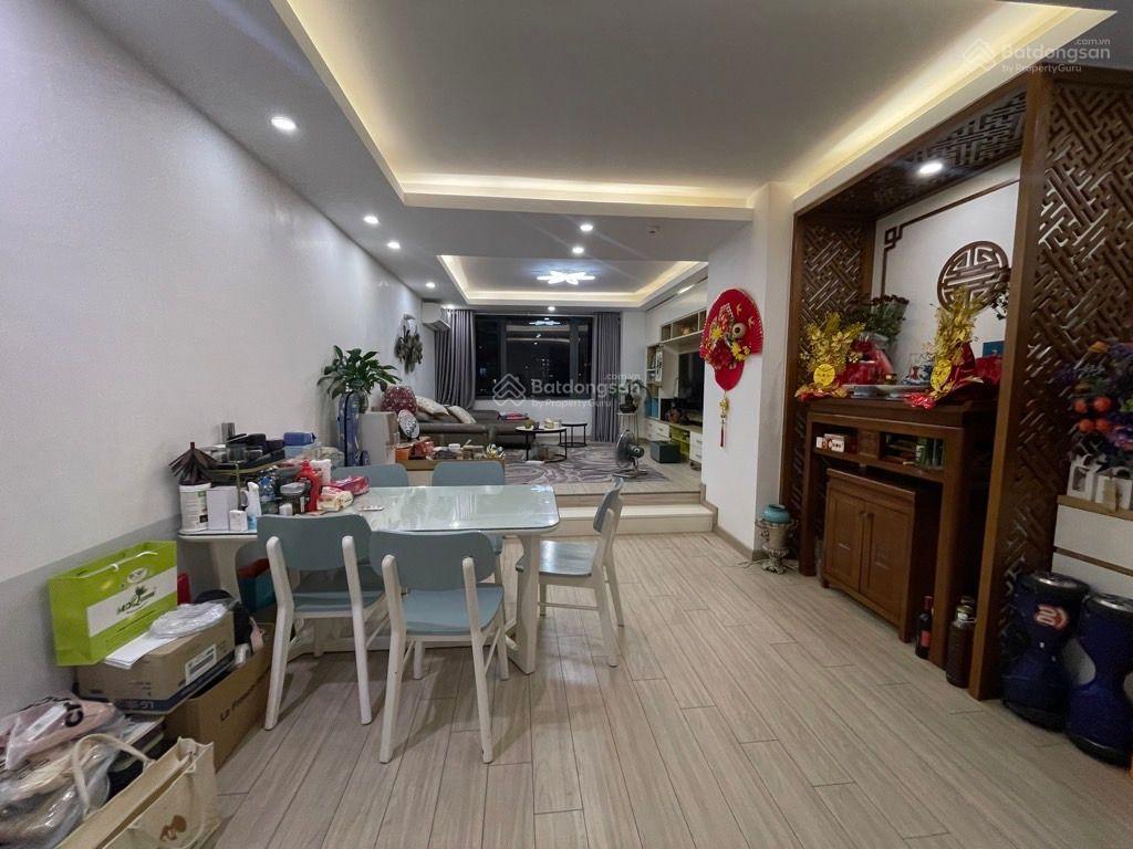 Bán căn 3 ngủ full nội thất đẹp,chung cư n04 ngoại giao đoàn nhật tảo, giá nhỉnh 12 tỷ,có slot ô tô
