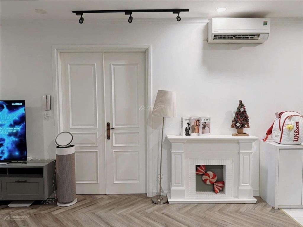 Căn hộ cao cấp chung cư kosmo tây hồ  hướng đông nam view hồ tây  nhỉnh 10 tỷ  nội thất cao cấp