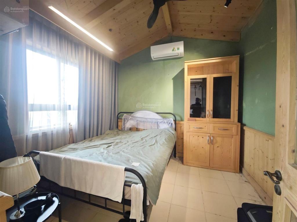 Nhỉnh 6 tỷ có nhà,hộ khẩu tây hồcăn góc 2ngủ phú thượng ciputra tây hồ hàng xóm sunshine riverside