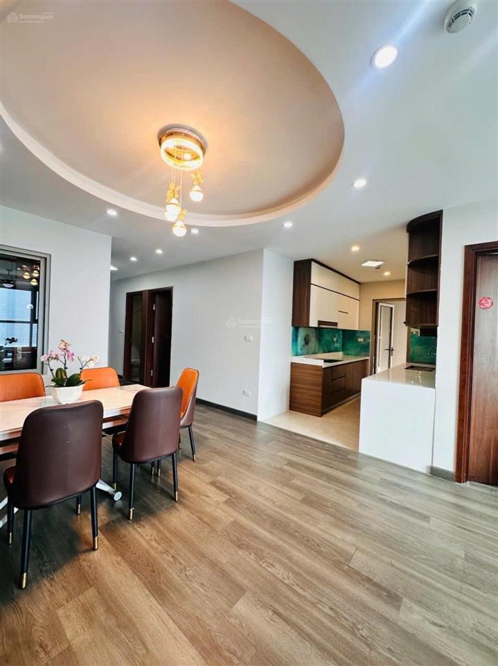 Chung cư cán bộ các vp chính phủ  full nội thất  dt 92m2  3 ngủ  nhỉnh 8 tỷ  về ở luôn