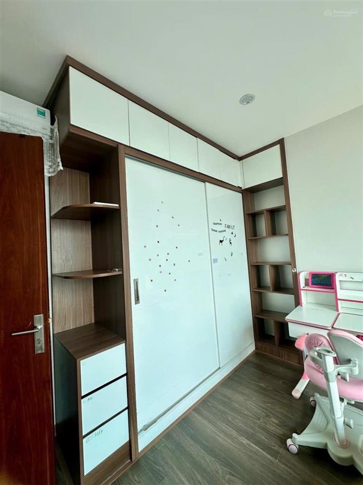 Chung cư cán bộ các vp chính phủ  full nội thất  dt 92m2  3 ngủ  nhỉnh 8 tỷ  về ở luôn