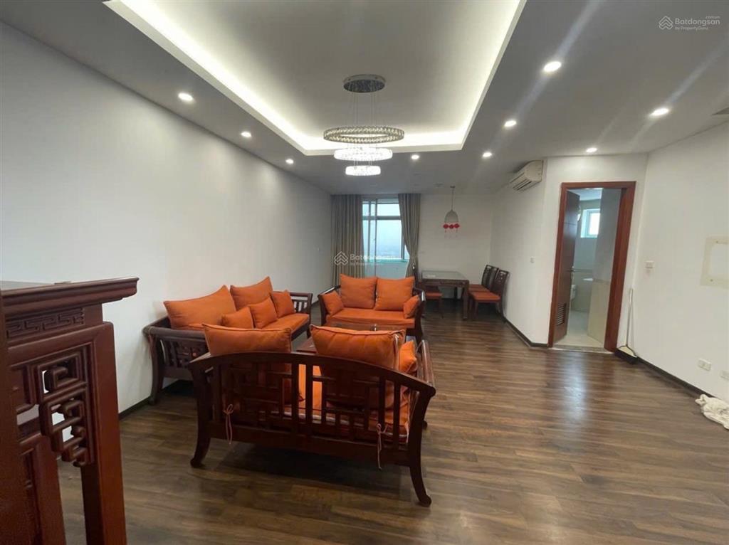Bán căn góc 2 ngủ gần trường thpt tây hồ, hàng xóm dự án noble palace tây hồ  giá 7.3 tỷ
