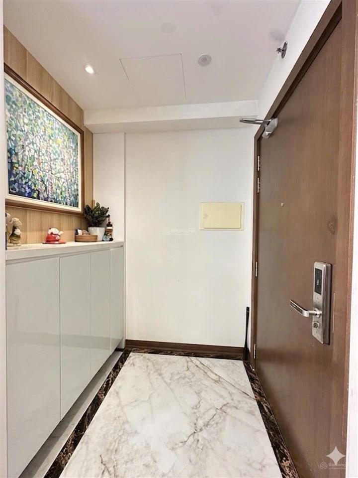 Chung cư hạng sang kosmo  tây hồ  sảnh chờ cao cấp  căn góc 100m2 3 ngủ nội thất đẹp  giá 13 tỷ