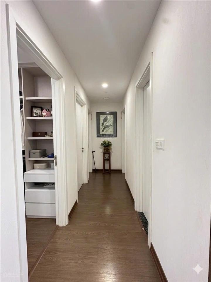 Chung cư hạng sang kosmo  tây hồ  sảnh chờ cao cấp  căn góc 100m2 3 ngủ nội thất đẹp  giá 13 tỷ