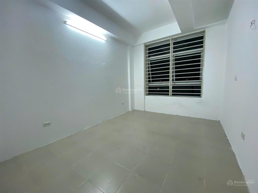 Chung cư c18 ngõ 655 lạc long quân | dt  87/93m2 | 3pn | chỉ 8,3 tỷ