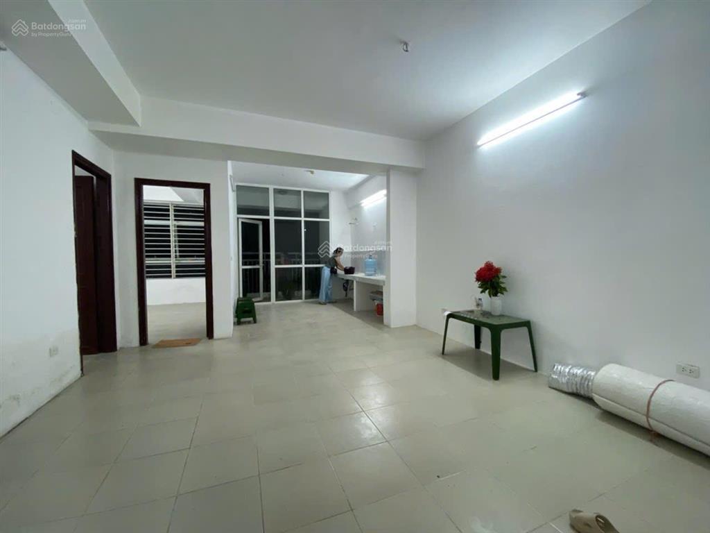 Chung cư c18 ngõ 655 lạc long quân | dt  87/93m2 | 3pn | chỉ 8,3 tỷ