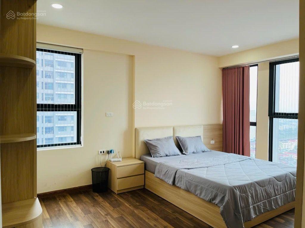 Chung cư goldmark  căn 3 ngủ 130m2  slot ô tô  sổ sẵn sang tên  11 tỷ