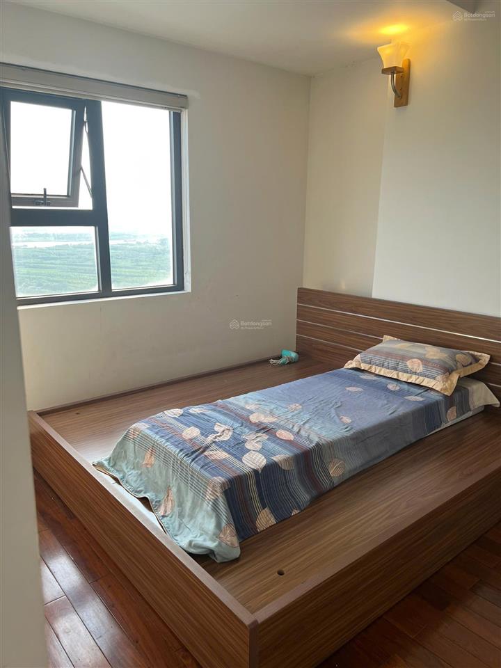 Bán căn hộ 2 ngủ  tòa c chung cư intracom vĩnh ngọc  đông anh  view sông hồng và cầu nhật tân