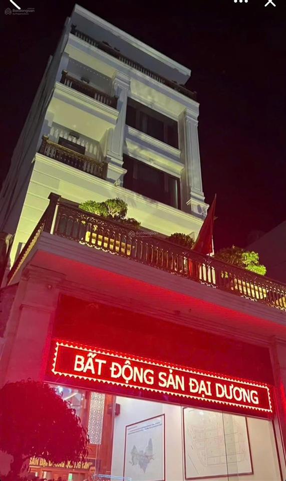 Chính chủ bán căn nhà đẹp hàng hiếm khu cột 5  cột 8 mở rộng, hạ long
