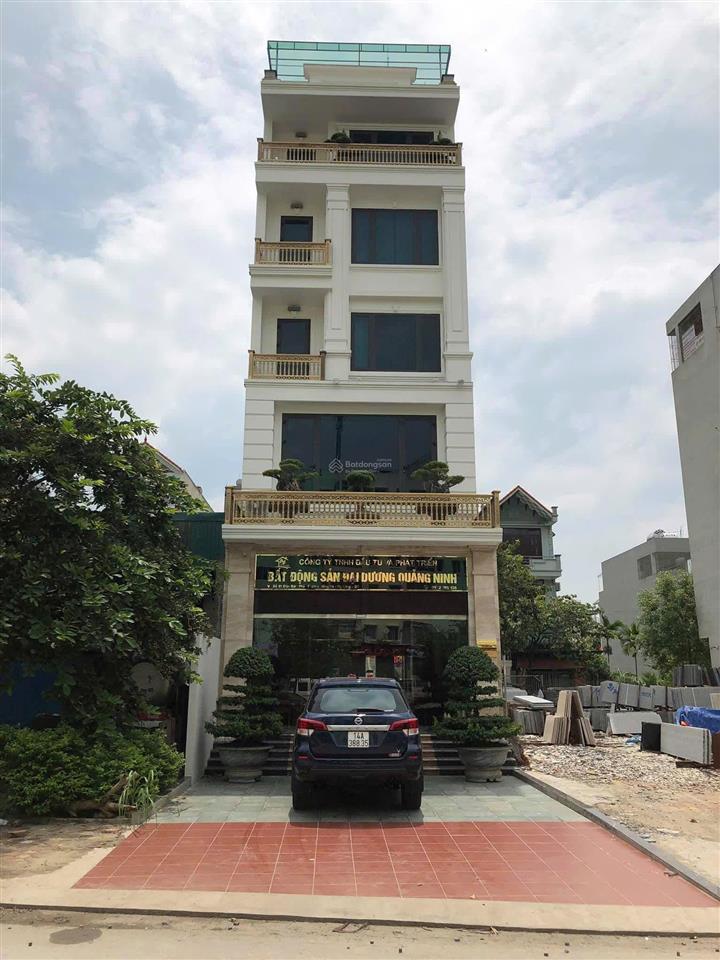 Chính chủ bán căn nhà đẹp hàng hiếm khu cột 5  cột 8 mở rộng, hạ long