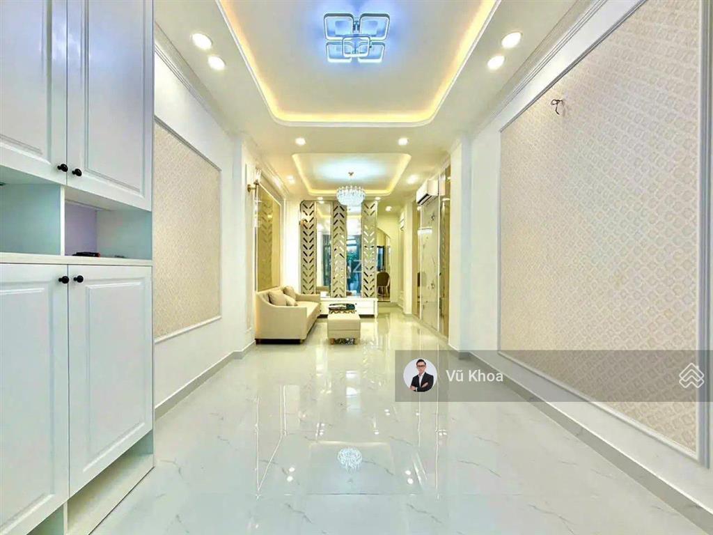 Vào ở ngay! phan xích long, phú nhuận  sẵn 3 tầng, 4 pn (dt 50m2, vuông vức) chỉ 8,9 tỷ tl