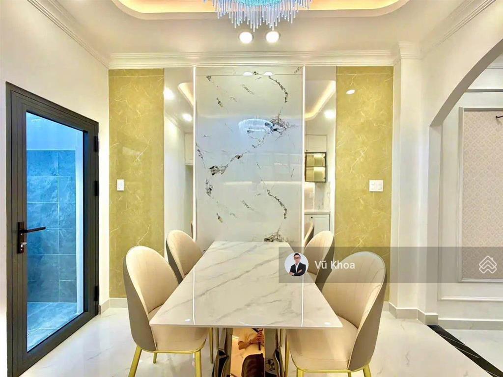 Vào ở ngay! phan xích long, phú nhuận  sẵn 3 tầng, 4 pn (dt 50m2, vuông vức) chỉ 8,9 tỷ tl