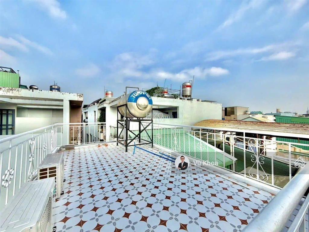 Vào ở ngay! phan xích long, phú nhuận  sẵn 3 tầng, 4 pn (dt 50m2, vuông vức) chỉ 8,9 tỷ tl