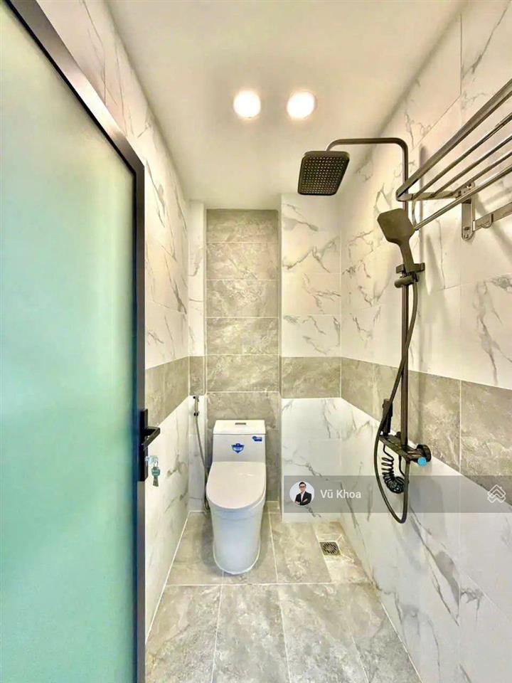 Vào ở ngay! phan xích long, phú nhuận  sẵn 3 tầng, 4 pn (dt 50m2, vuông vức) chỉ 8,9 tỷ tl