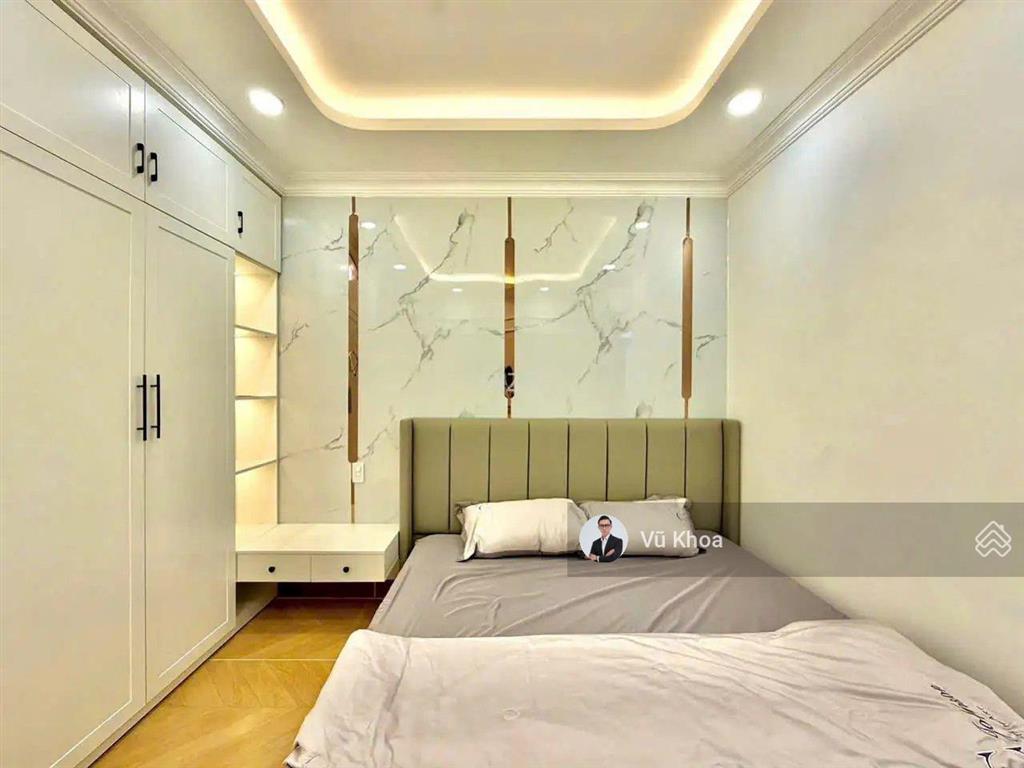 Vào ở ngay! phan xích long, phú nhuận  sẵn 3 tầng, 4 pn (dt 50m2, vuông vức) chỉ 8,9 tỷ tl