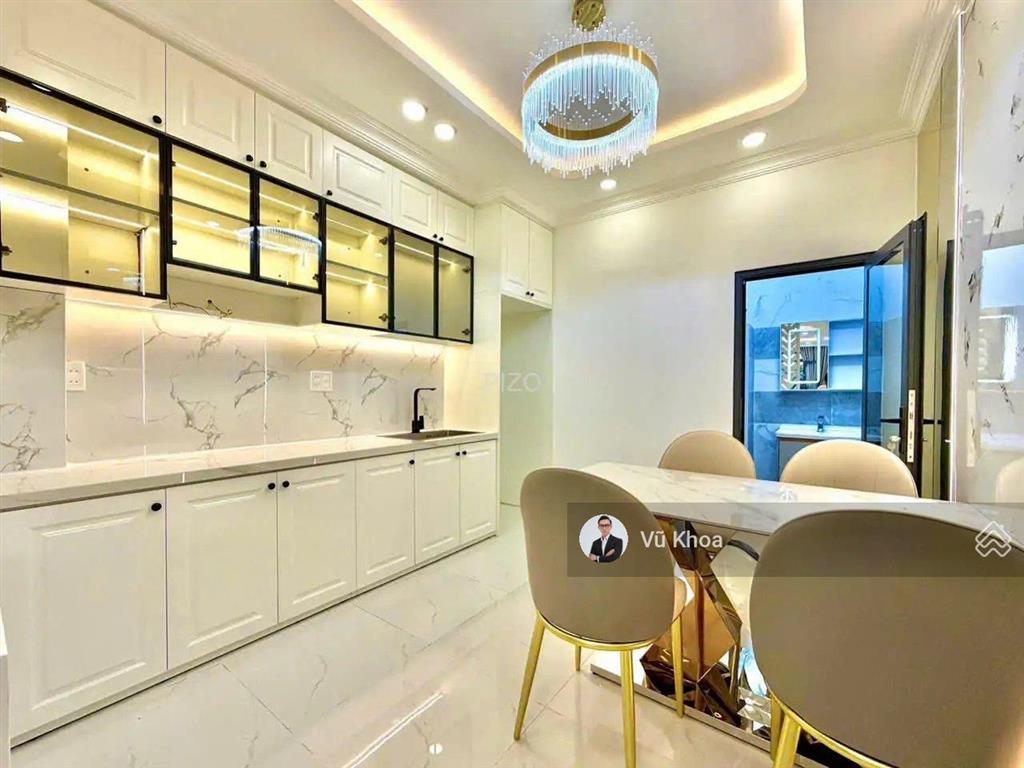 Vào ở ngay! phan xích long, phú nhuận  sẵn 3 tầng, 4 pn (dt 50m2, vuông vức) chỉ 8,9 tỷ tl