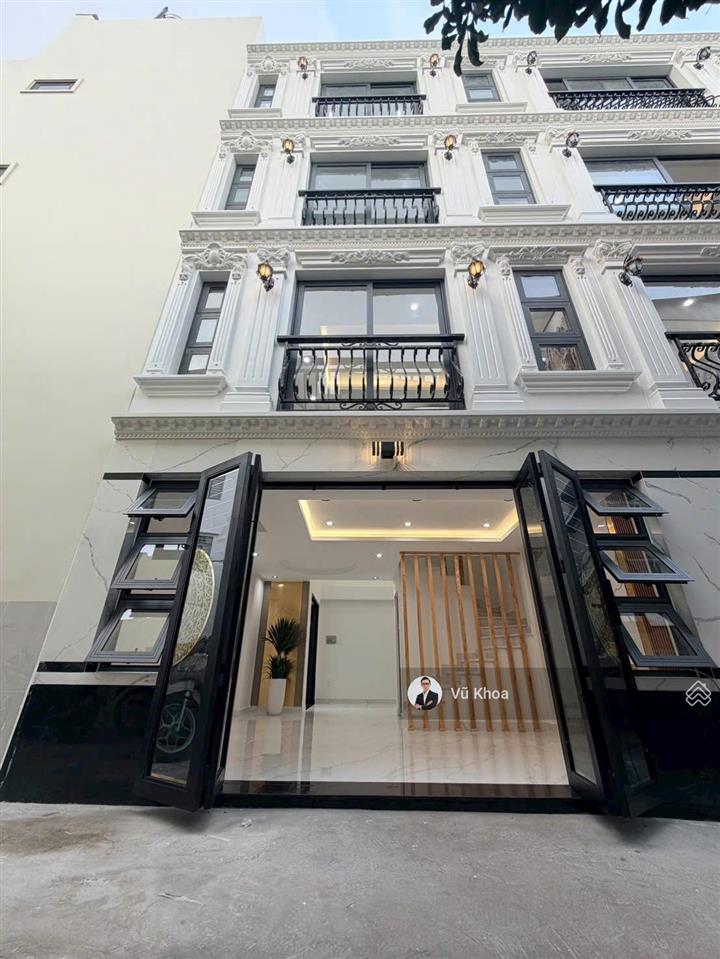 Vào ở ngay! nhà 2 mt khu phan xích long, phú nhuận  sẵn 5 tầng mới (5x8m, vuông vức) chỉ 9 tỷ tl