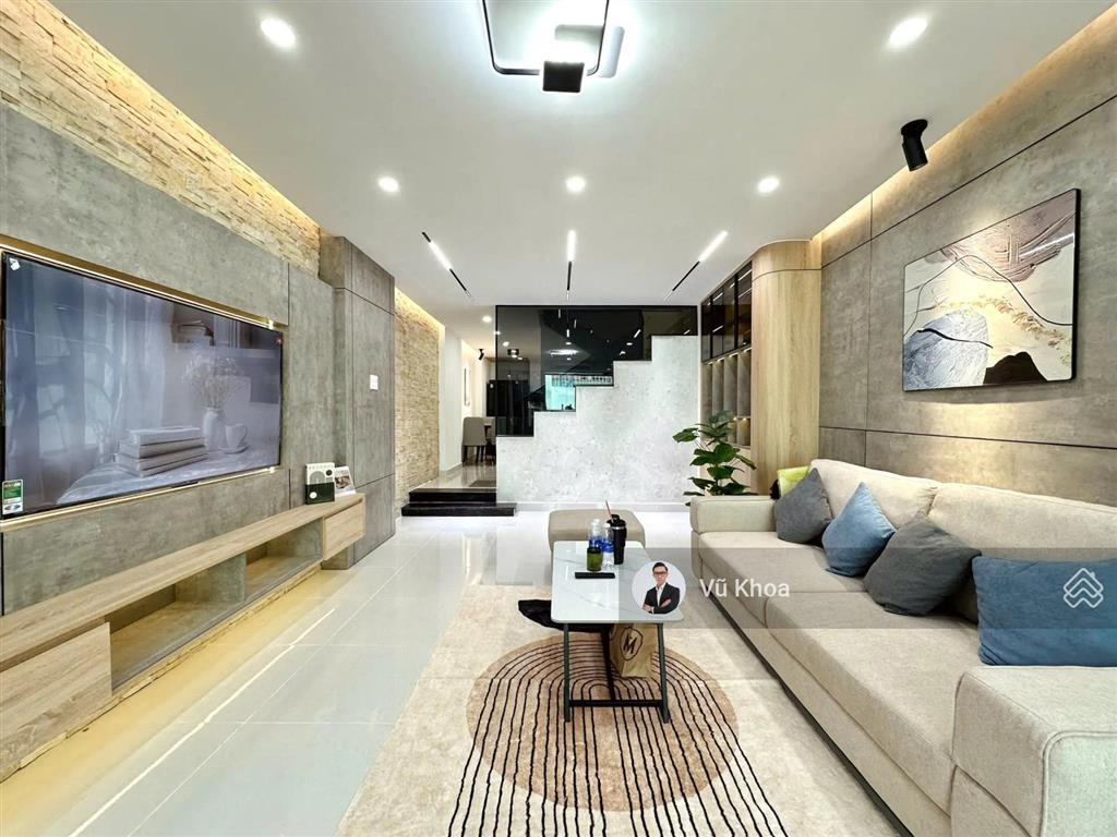 Vào ở ngay! khu vip phan xích long, phú nhuận  dt 5,5x20m (cn 100m2  3 tầng) chỉ 14,5 tỷ tl