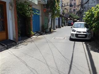 Dòng tiền 85 tr/tháng  khu vip phan xích long, phú nhuận  dt 5,5x24m (hầm + 5 tầng) chỉ 23 tỷ tl