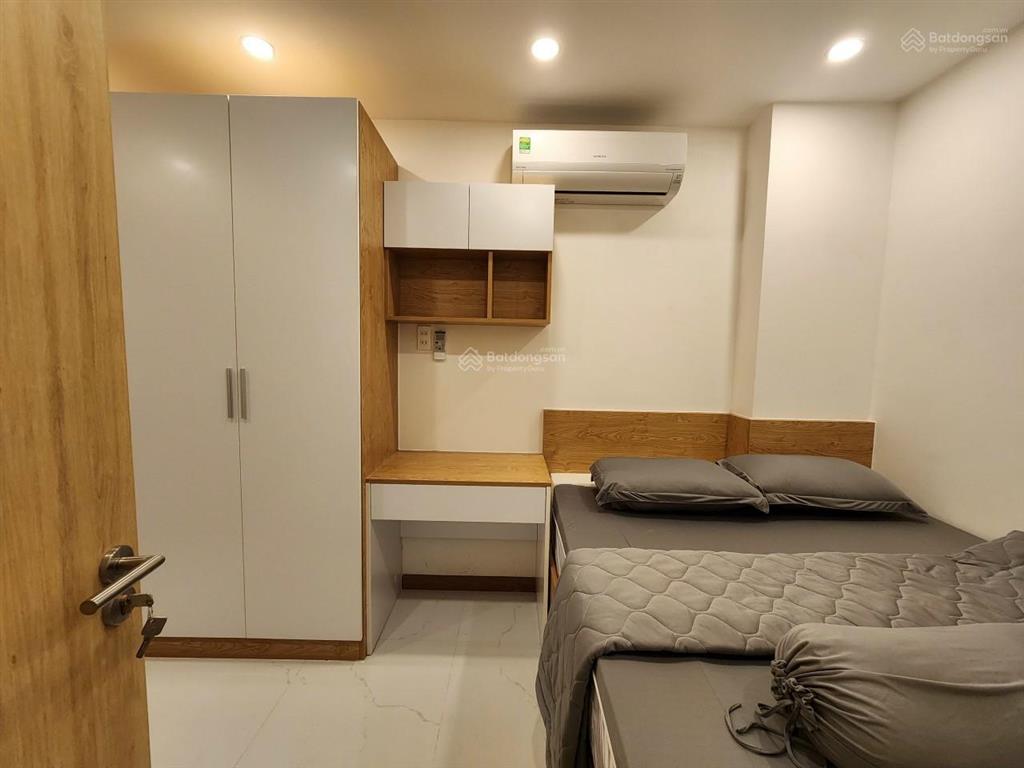 Thu nhập 85 tr/tháng  khu phan xích long, q.phú nhuận  dt 5,5x24m (hầm + 5 tầng) chỉ 23 tỷ tl