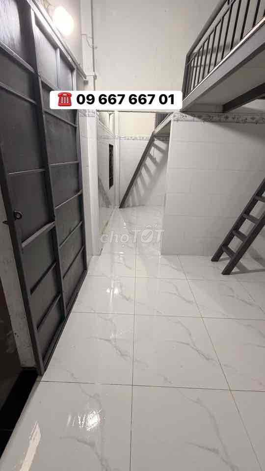 CHO THUÊ PHÒNG MỚI, cách siêu thị Emart Phan Huy ích,3phút đi xe