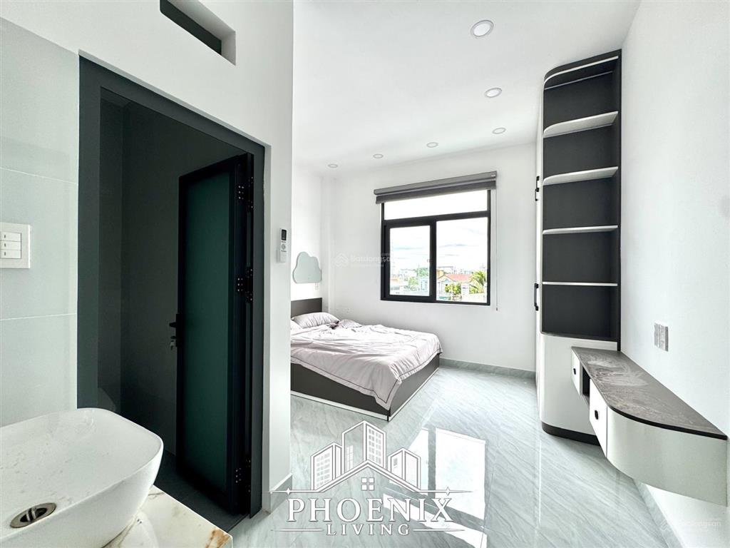 Studio mới xây 100% cửa sổ lớn, full nội thất, ngay tô ký  cvpm quang trung