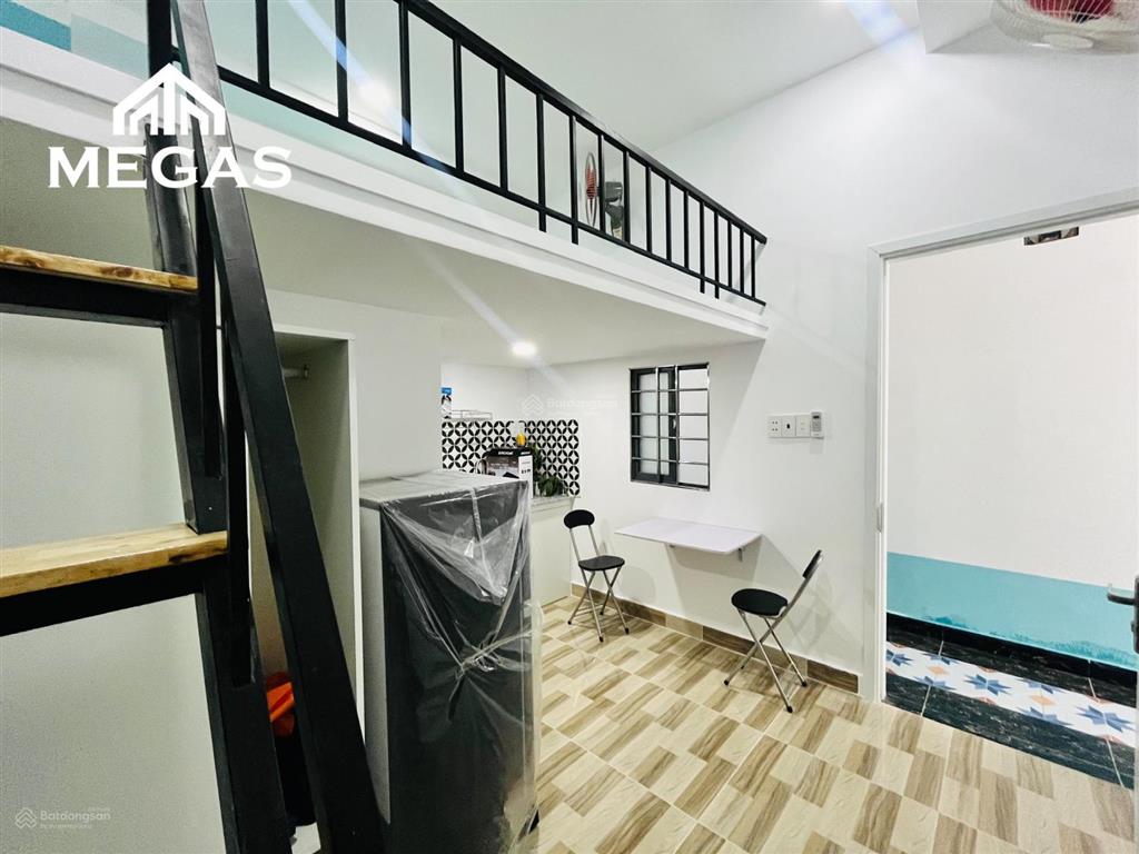 Căn hộ mini full nội thất  máy giặt riêng  ngay cầu tham lương  coopmart phan văn hớn