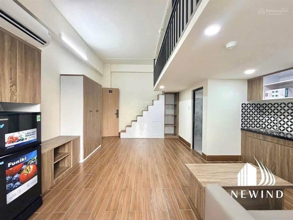 Duplex gác cao, ban công riêng, full nội thất ngay cầu tham lương  phan văn hớn