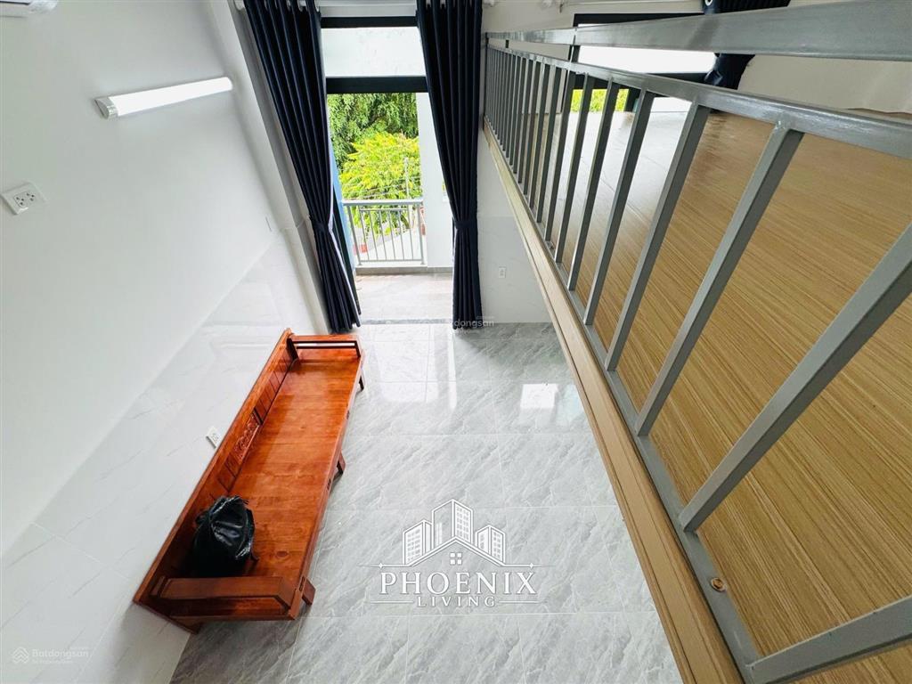 Ban công riêng, full nội thất, mới 100% ngay cvpm quang trung