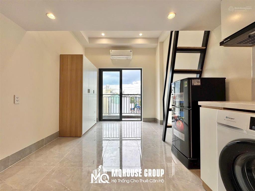 Duplex mới 100%  máy giặt riêng  full nội thất  ngay coopmart phan văn hớn