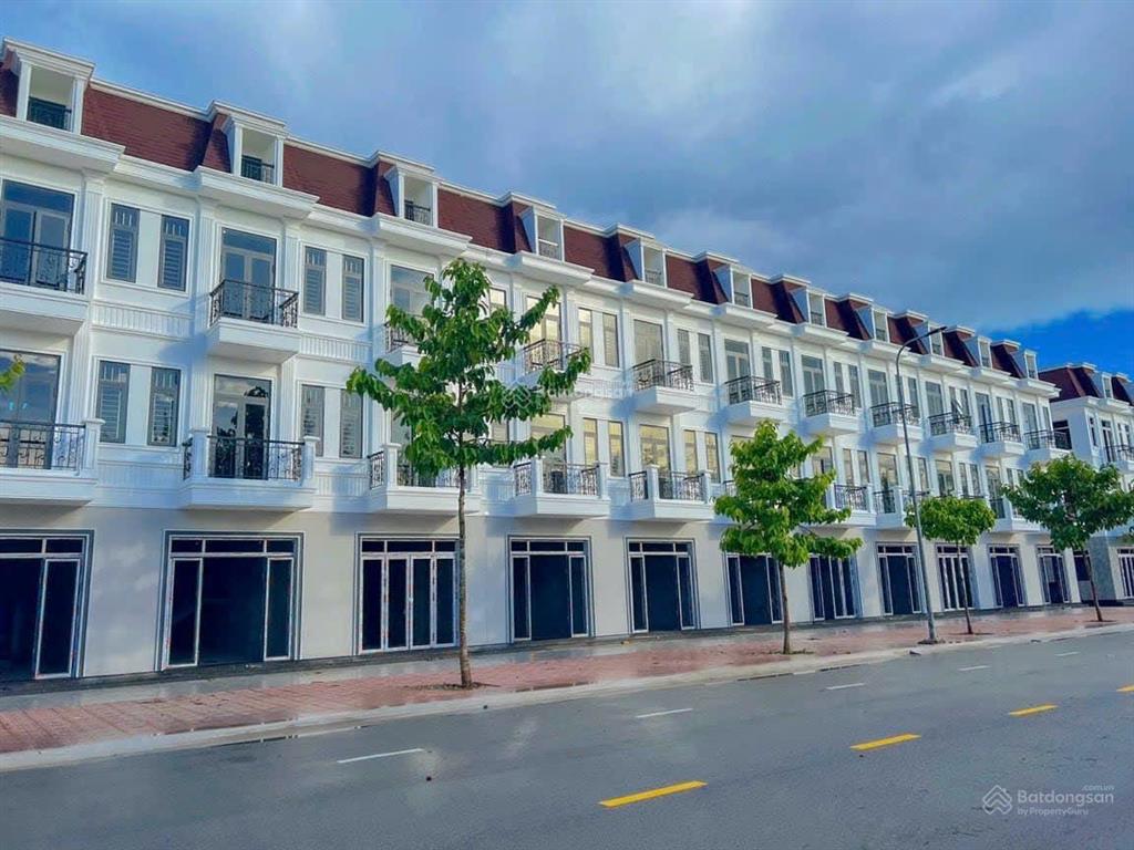 Khu đô thị 5a mekong centre  trung tâm thành phố st nối cảng biển quốc tế trần đề 15p lái xe