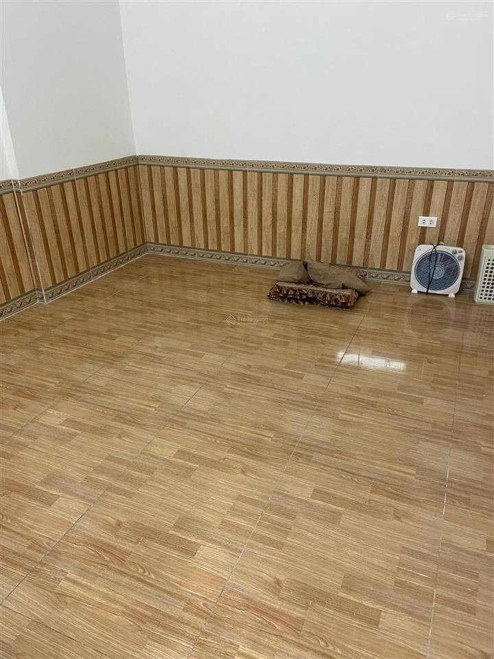 Cho thuê cc tại ngõ 67 phùng khoang, 13 triệu, 83m2, 2pn, 2wc, chính chủ uy tín