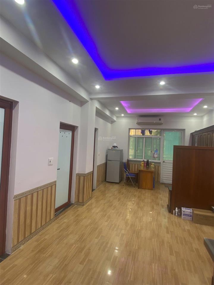 Cho thuê chcc 80m² ngõ 67 phùng khoang, nam từ liêm 2pn, full nội thất 10 triệu/tháng