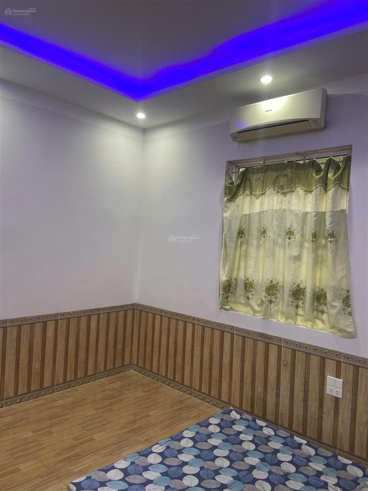 Cho thuê chcc 80m² ngõ 67 phùng khoang, nam từ liêm 2pn, full nội thất 10 triệu/tháng