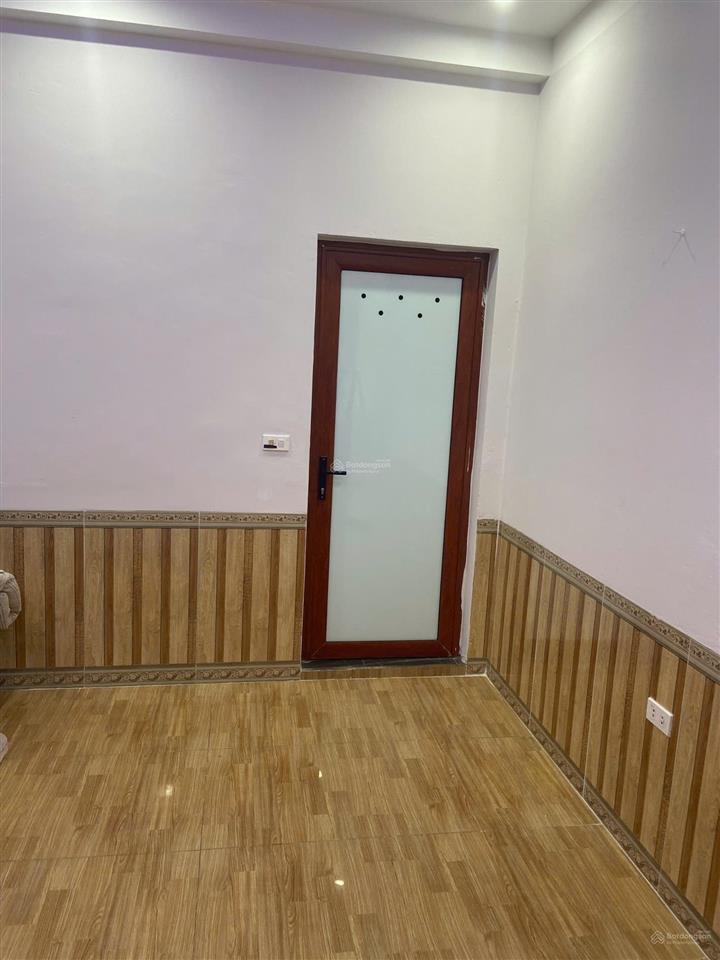 Cho thuê chcc 80m² ngõ 67 phùng khoang, nam từ liêm 2pn, full nội thất 10 triệu/tháng