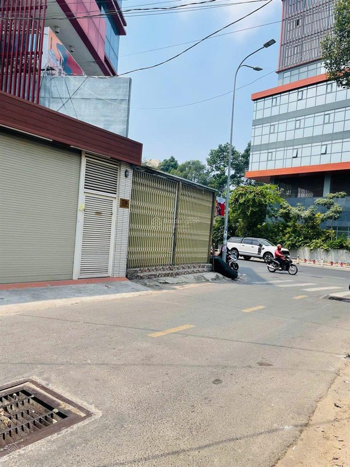 Bán nhà mặt tiền đường lê lai, q. gò vấp, đối diện bệnh viện 175