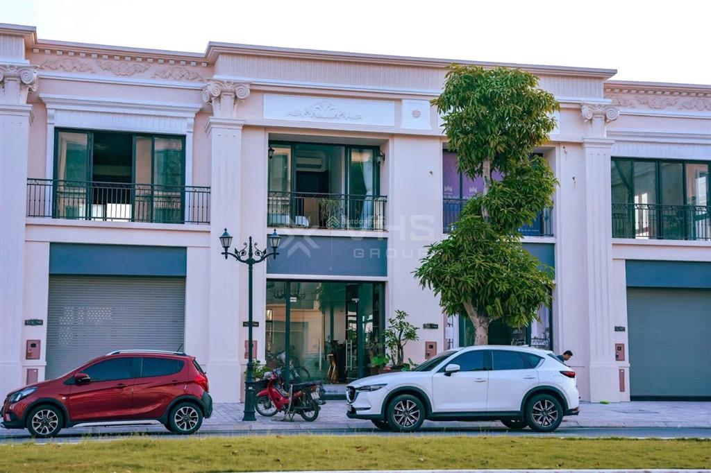 Bán shophouse 90 m2, 5,8 tỷ tại vinhomes royal island