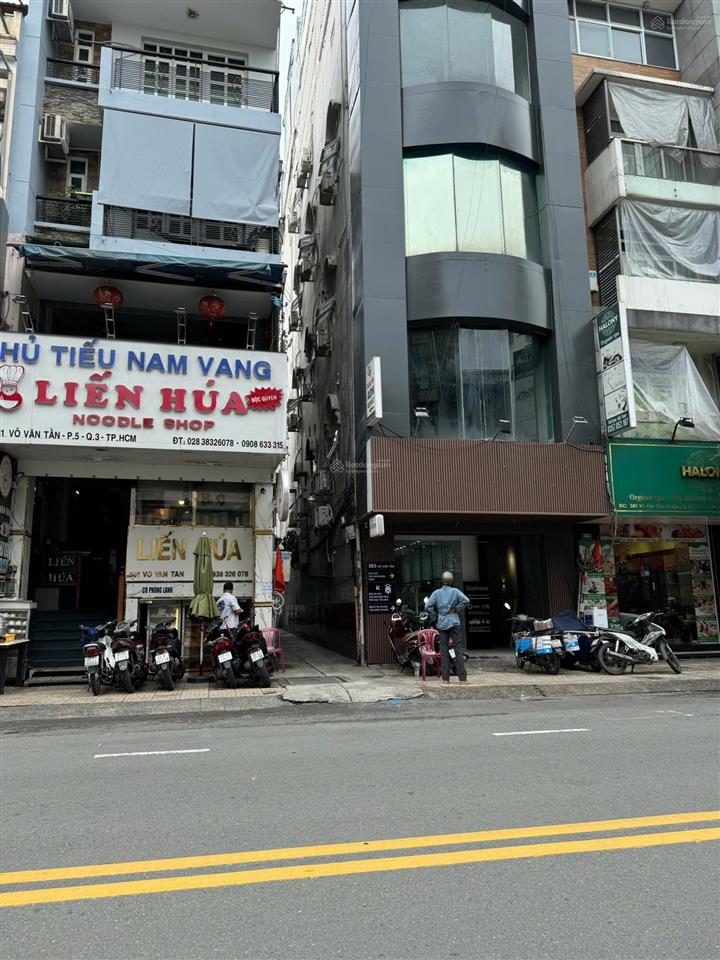 Bán nhà dưỡng già 3 mt võ văn tần, 8.5x35m, 7 tầng, 250 triệu/tháng, 110 tỷ